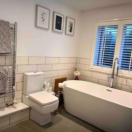 Contemporary, Open Plan, 3 Bedroom House In Hereford - Sleeps 5-6 Exterior photo