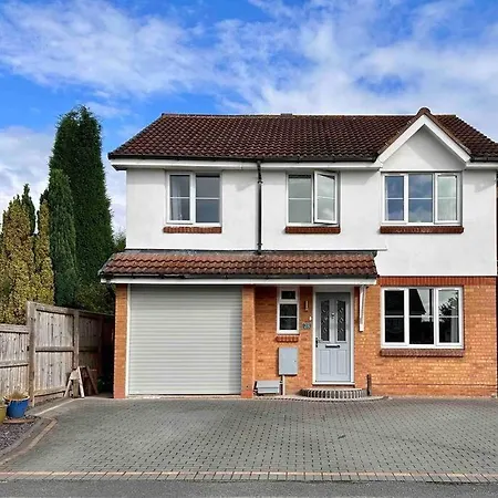 Contemporary, Open Plan, 3 Bedroom House In Hereford - Sleeps 5-6 Exterior photo