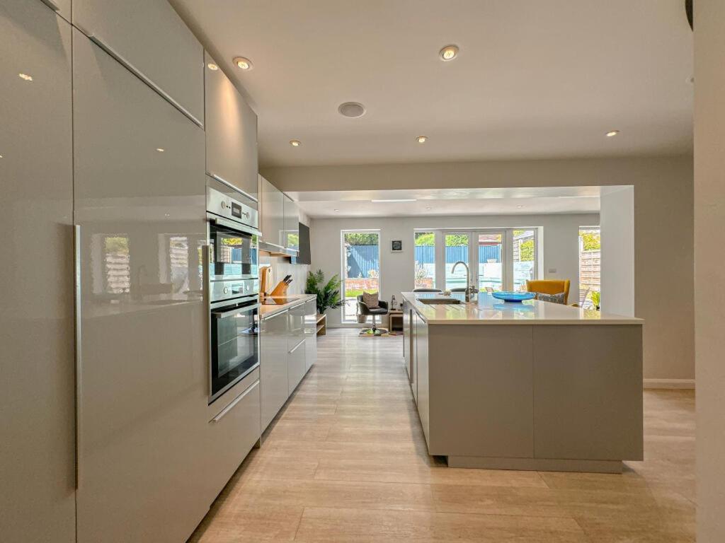 Holiday home Contemporary, Open Plan, 3 Bedroom House In - Sleeps 5-6 Hereford
